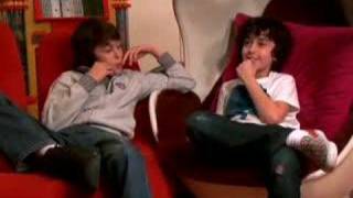 Nat & Alex Rock Out & Speak Out : First Kiss