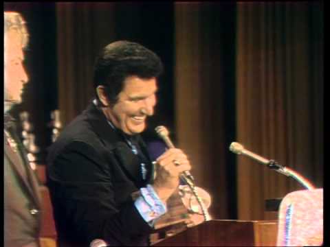 Freddie Hart wins Entertainer of the Year - ACM Awards 1972