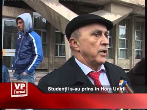 Studenții s-au prins în Hora Unirii