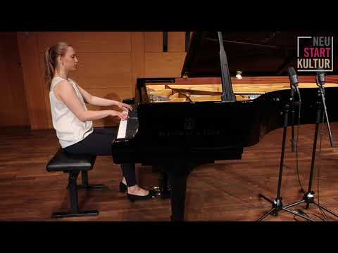 Halling (Norwegian Dance), Op. 47 No. 4 by Edvard Grieg - Magdalena Haubs