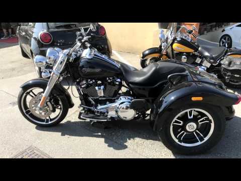 download lagu mp3 mp4 Clocktower Graz Restaurant, download lagu Clocktower Graz Restaurant gratis, unduh video klip Clocktower Graz Restaurant