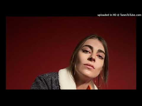 Gata Cattana - Hasta el Final (feat. Scarface Johansson)