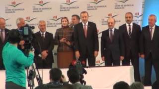 preview picture of video 'Başbakan Çubuk'a Temizlik Kamyonu Hediye Etti'