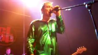 Love of Lesbian-Te hiero mucho(Historia del amante Guisante) directo,AVI