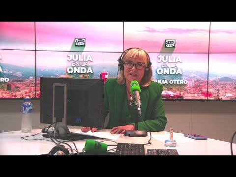 Julia Otero felicita el 12-O a la "buena gente" y no a los que "insultan para defender sus ideas"