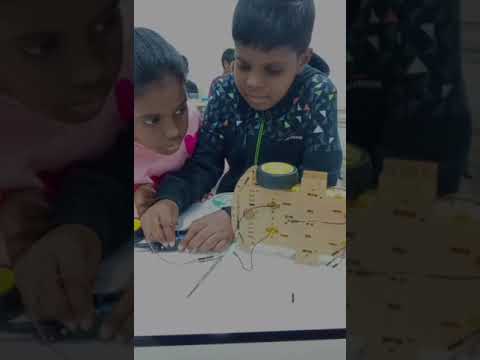 Robotics Class Enrollment Now Open! Robotics Classes at Horizon International Academy!