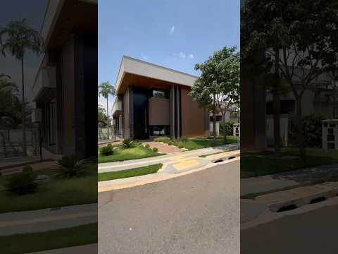 Lindo casa térrea a venda no condomínio Portal do Sol Green em Goiânia Goiás. WhatsApp (62)982449740