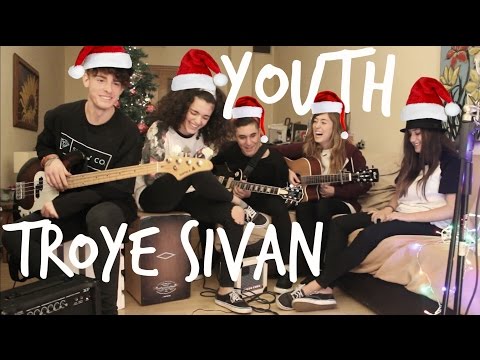 Youth-Troye Sivan (Cover by Jump to the Moon)