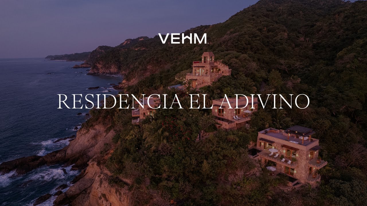 El Adivino – A Cliffside Sanctuary Above the Sea