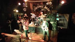 Strange Brew LIVE at Diamond Jims Set 1