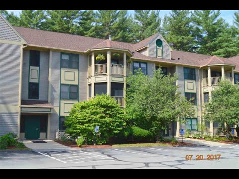 9 Bartemus Trl #105, Nashua, NH 03063