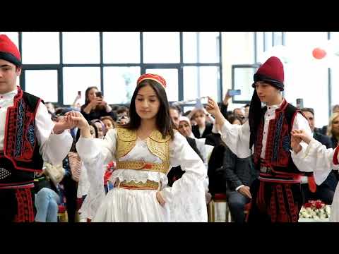 19 MAYIS’ I GÖRKEMLİ BİR TÖRENLE ve GENÇLİK ŞÖLENİMİZLE KUTLADIK!