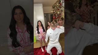 MERRY CHRiSTMAS EVERYONE!!! 🎅🏼 #16kids #nenfam #christmas #christmastree #notenoughnelsons #family