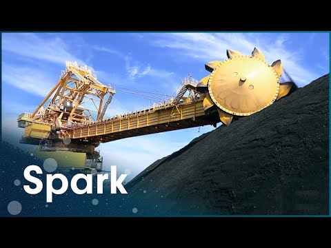 Can They Fix This Colossal 550-Tonne Excavator?