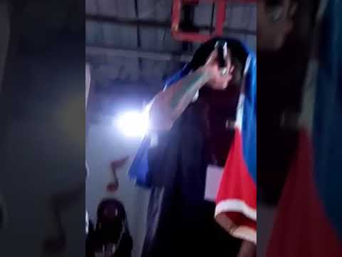 Abdelasis ganando la redbull