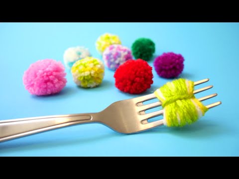 DIY mini Pom Pom | Super Easy Pom Pom Making Ideas using Fork | Amazing​ Trick​ | Diy Yarn Studio