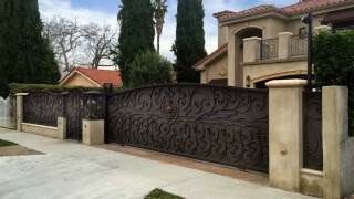 Beverly Hills Gates | Mulholland Security | 1.800.562.5770