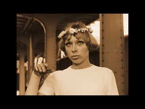 DAISIES (Věra Chytilová, 1966) - 4K Restoration Re-release Trailer