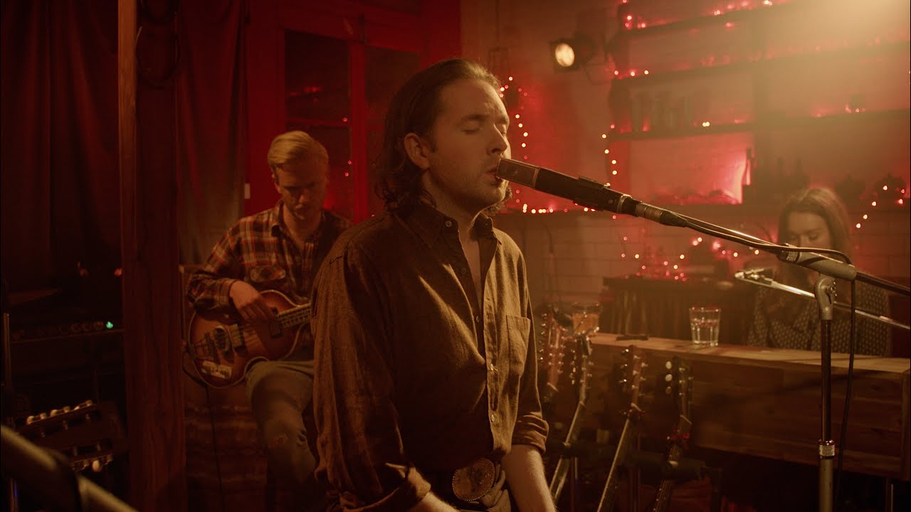 Sennheiser MD 441-U Studio Dynamic Super Cardioid Microphone