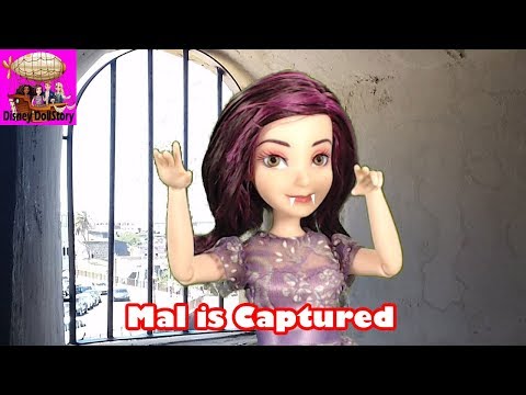 Mal is Captured - Part 24 - Descendants Monster High Series
