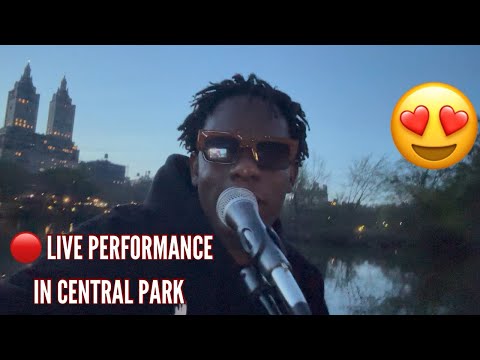Very Larose performed live in the street Central Park NYC