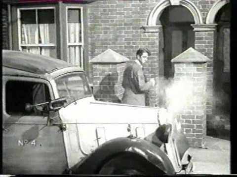 Thumbnail of the video: Arthur Askey, Glenn Melvyn, Danny Ross - The Love Match