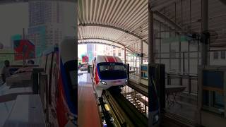 Download lagu Springfield's only choice 🤣 #kualalumpur #malaysia #kl #thesimpsons #simpsons #monorail #train #mrt mp3