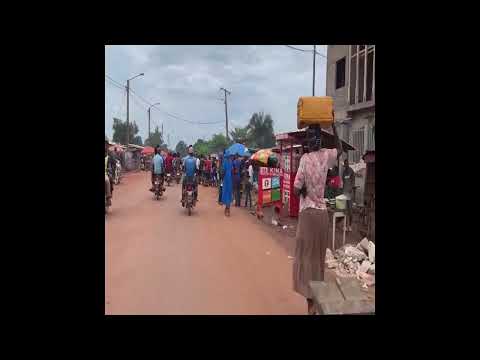 Regarder la video