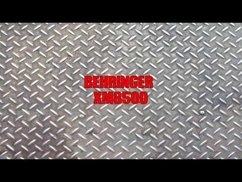 Behringer XM8500 vs Shure SM57 Metal Guitar mic cabinet shootout/Comparison, not a review