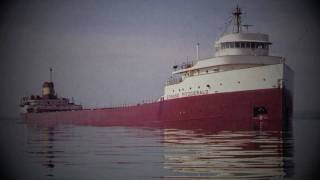 The Wreck of the Edmund Fitzgerald Gordon Lightfoot HD w Lyrics Video