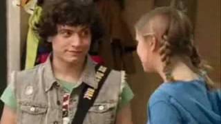 Пара Сергея Мелконяна и Дарьи Мельниковой в сериале "Папины дочки"