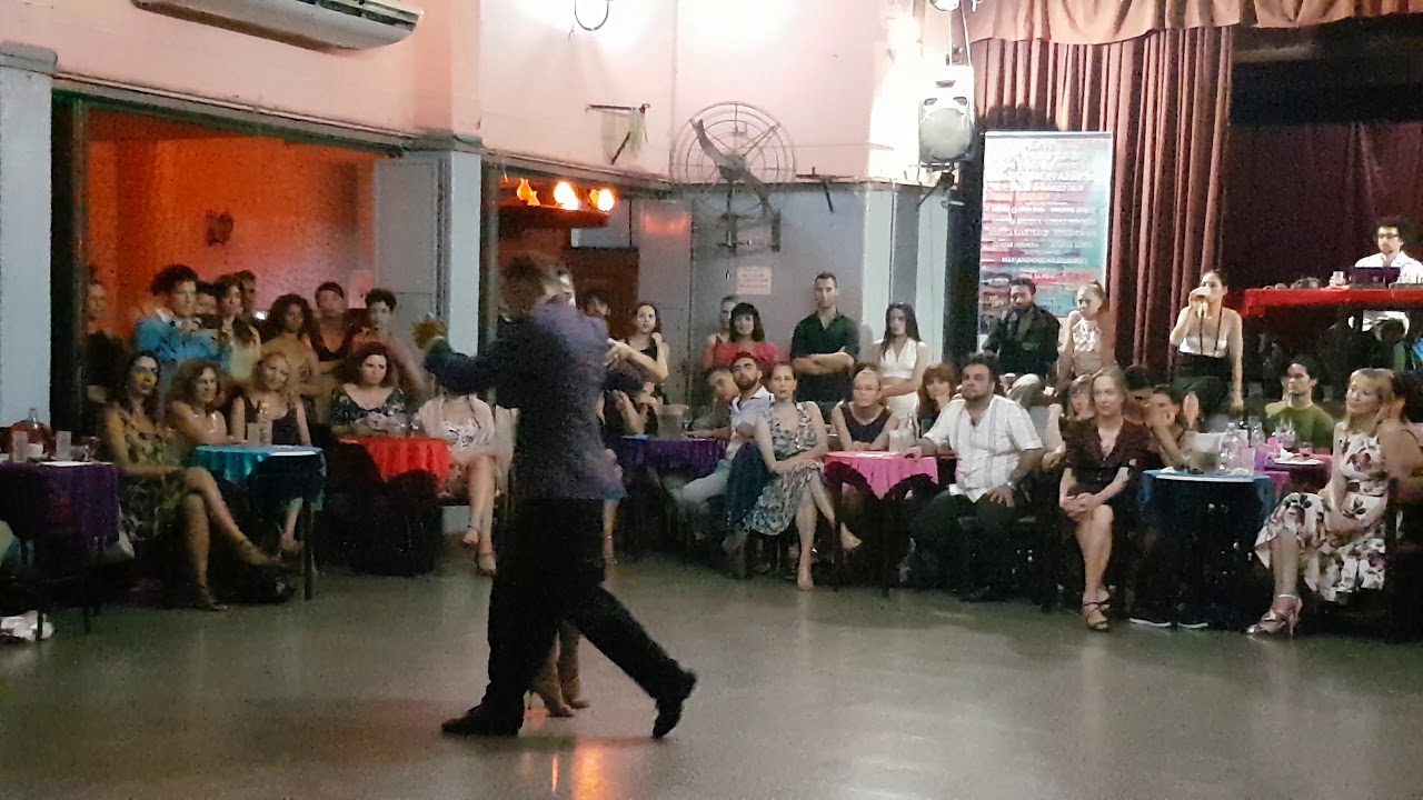 MAXIMILIANO CRISTIANI y LUCIA CONDE DE BEN en Viva La Pepa Milonga (3/4)