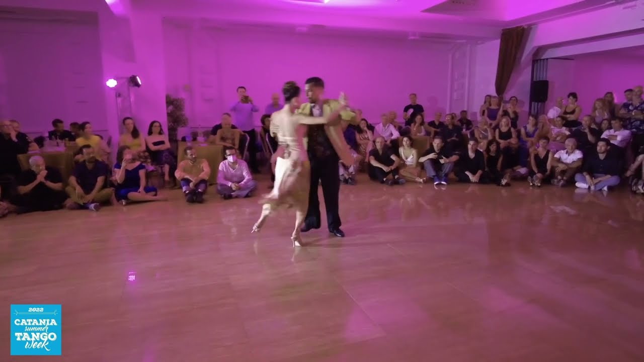 Video thumbnail for Catania Summer Tango Week 2022 - Octavio Fernandez & Chantal Fernandez 2/4