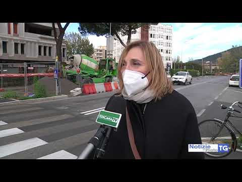 2020-11-24 PRATO - CICLABILE IN VIALE DELLA REPUBBLICA, AL VIA I LAVORI