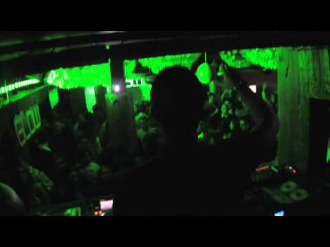 Cedric Gervais @ Club Glow DC | Erick Morillo & Eddie Thoneick - Live Your Life (DJ Chuckie Remix)