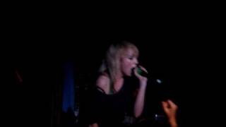 Impacilla Carpisung - The Ting Tings