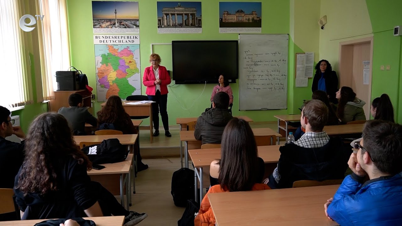 В Кърджали магистрати образоват подрастващи в сферата на наказателното право