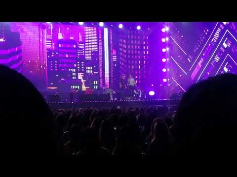 170916 wanna be-1 wannaone@bkk