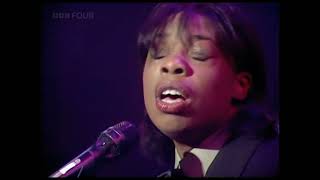 Tasmin Archer - In Your Care  (Studio, TOTP)