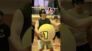 目隠しボールキャッチチャレンジ🏐