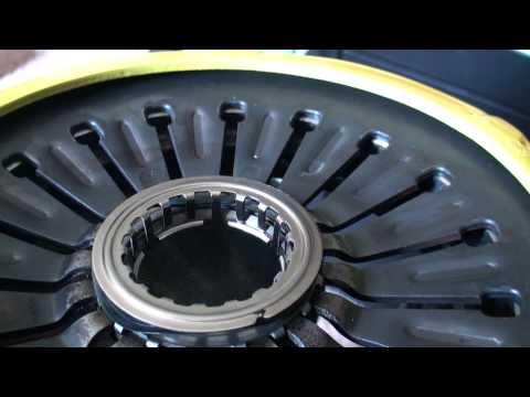 How to remove pull style throw out bearing from Evo