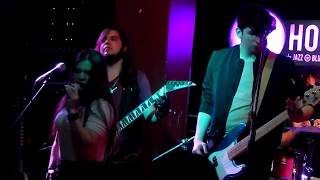 Velvet Darkness - Rainbow In The Dark (Dio cover) (en vivo) - Hobos
