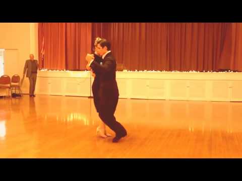 Ivan Terrazas y Sara Grdan bailan "Milonga para as Missões"