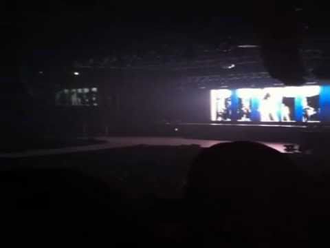 110531 SNSD-[Fancam] TaeYeon RunDevilRun Intro @ Osaka Japan Arena Tour 2011