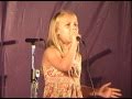 Child  singing Wild Ponies by Kellie Pickler