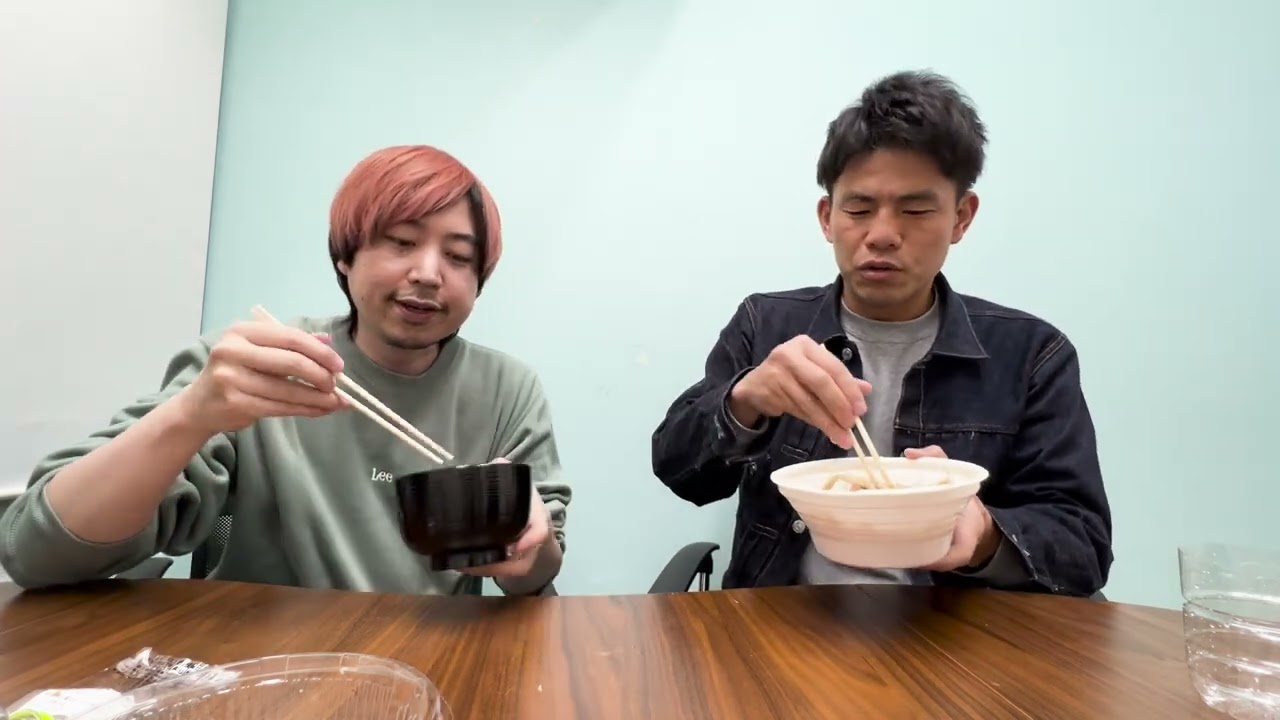 上司のコーヒーの中身を二郎系ラーメンに入れ替えるドッキリの裏側