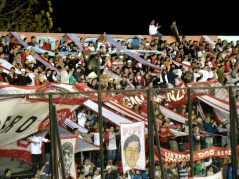 "Arsenal - Huracan en Sarandi IV" Barra: La Banda de la Quema • Club: Huracán • País: Argentina