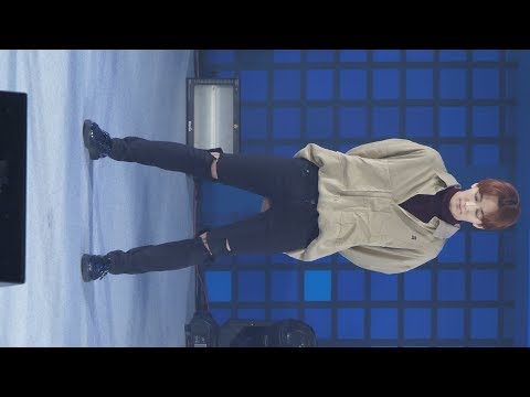 [FANCAM/4K60P] 181109 세븐틴 정한 박수 직캠 포항 한러협정포럼 (Seventeen, Jeonghan, Handclap)