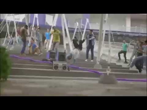 Pole dancer Karo Swen