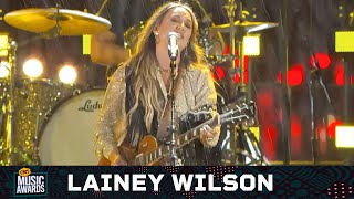 Lainey Wilson Performs &quot;What Would Dolly Do&quot; | 2022 CMT Music Awards Extended Cut